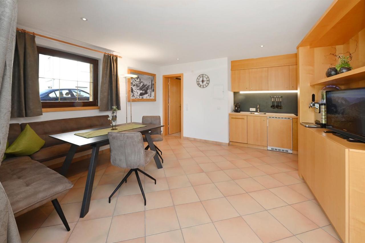 Apartment Marent Garten Chalet Vandans Exterior photo